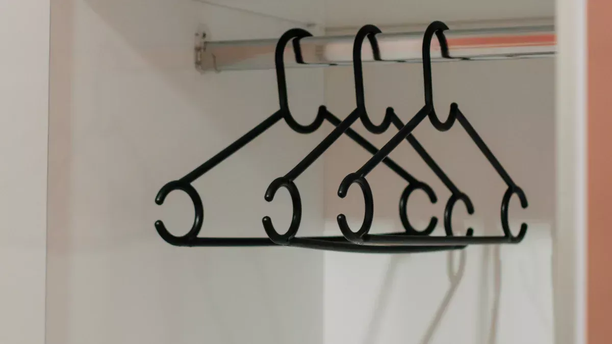 مستدير أنبوب خزانة